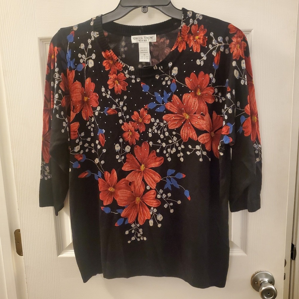 NWT Rebecca Malone Plus 1X Blk/Red Floral Light Sweater 3/4 Slv Embellish‎ artsy
